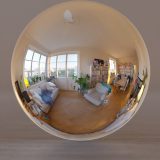 HDRI – Mysig lägenhet (sommar, solnedgång) – spegeldank utan horisont (EV 4.65; Filmic Blender)