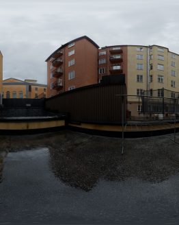 HDRI – Regnig bakgård (sommar, eftermiddag) – förhandsgranskning (EV 10.35; Filmic Blender)